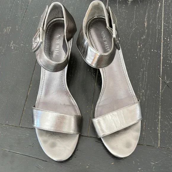 Nine west pewter sandals shop